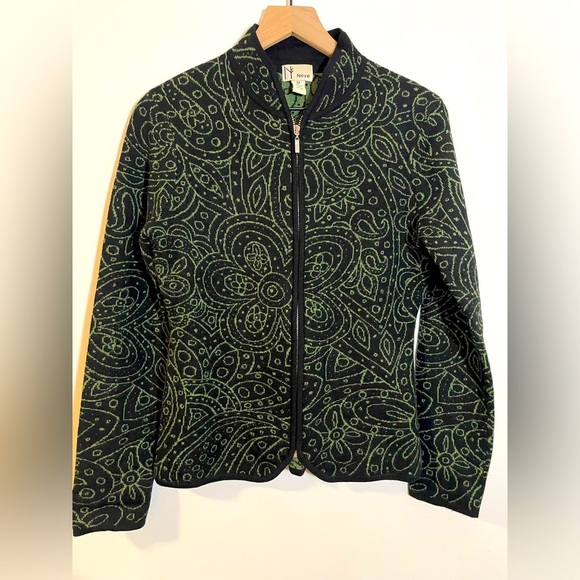 Neve Jackets & Blazers - Neve Designs 100% Wool Filigree Full Zip Sweater Size Med Black/Green Nordic EUC